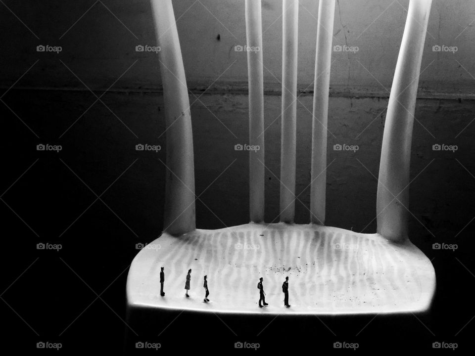 The world of Liliput, on the chair