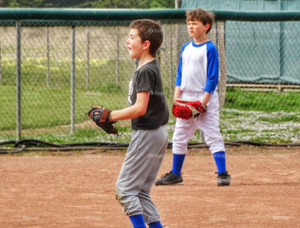 Young Baseball Players
