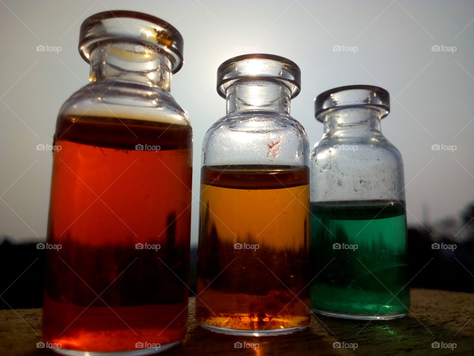 Bottles with three colours