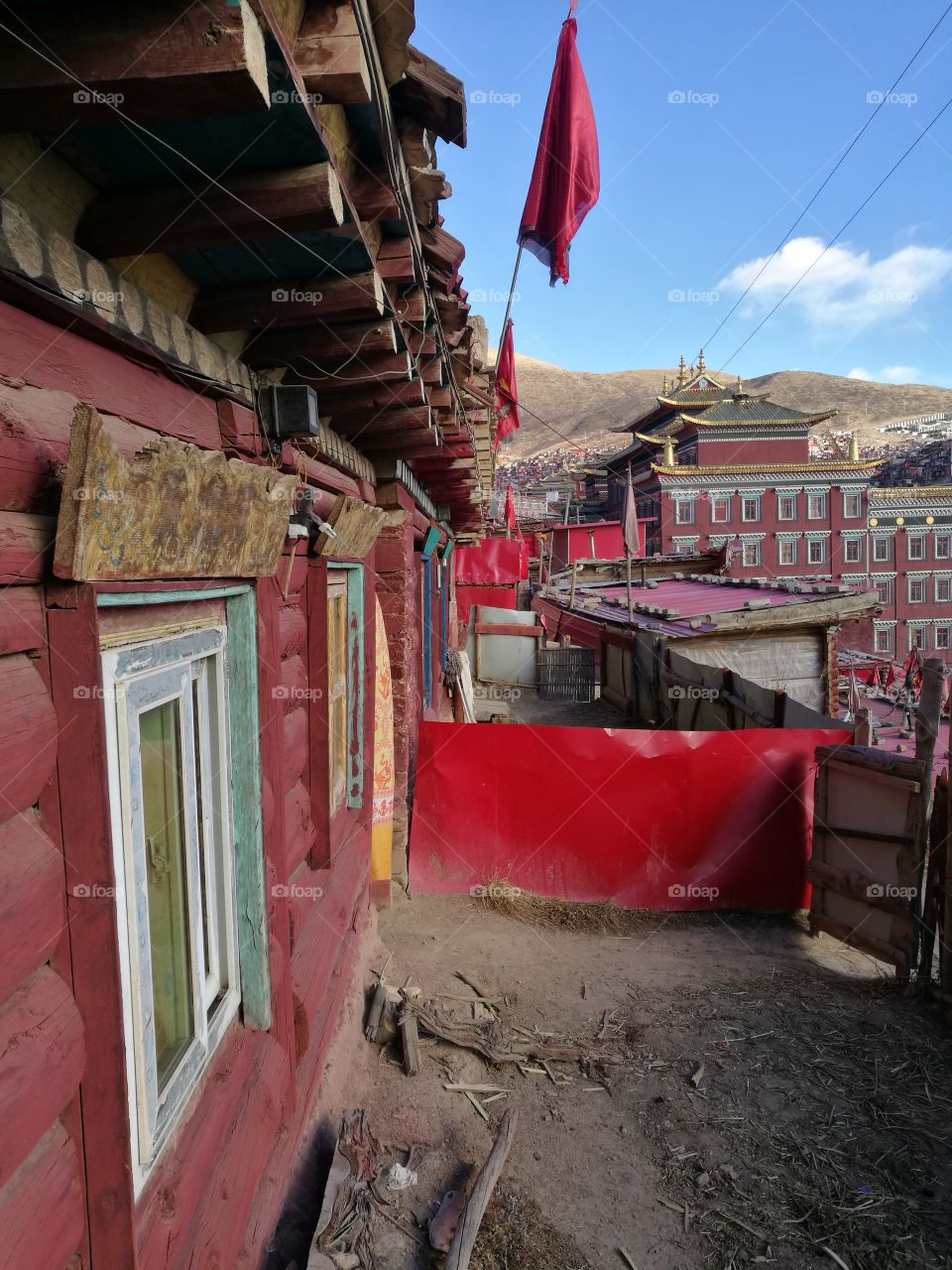 Se Da Buddhist Monastery and School in Sichuan Province, China.

Se Da is currently the largest Tibetan Buddhist school in the world and not open to westerners.