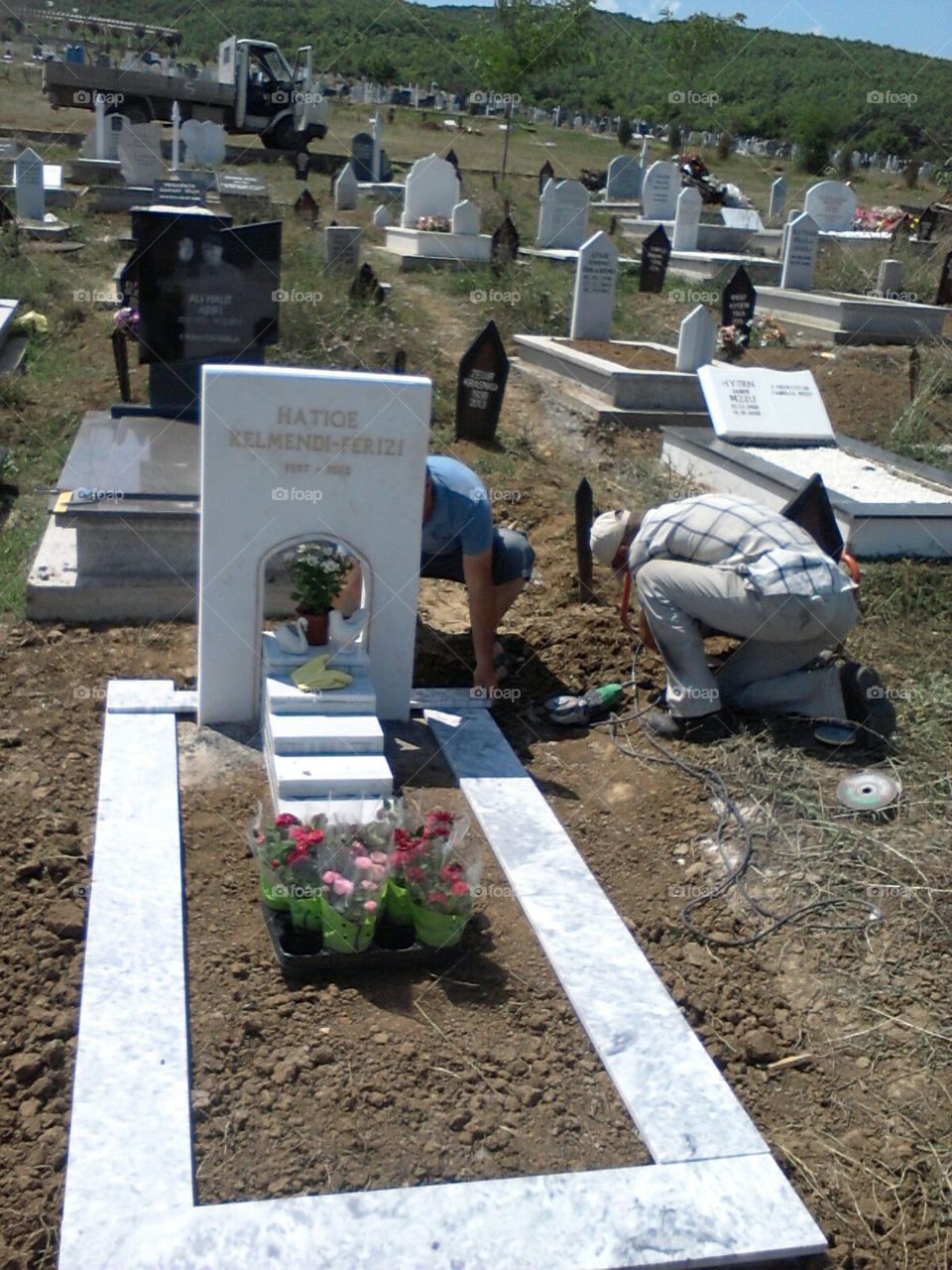 Gravesite burial