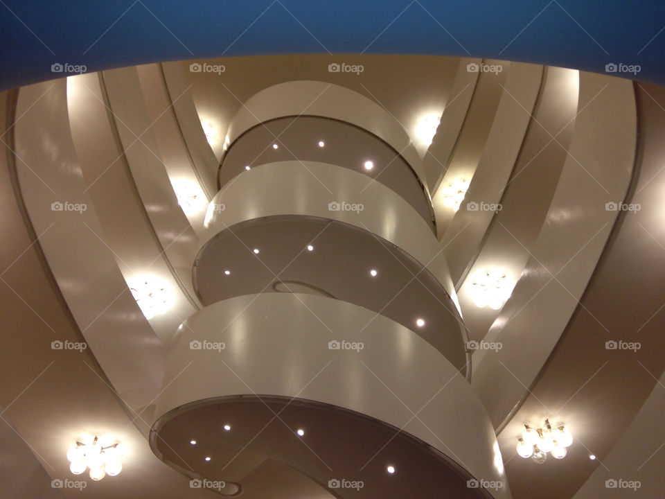 white pattern circle stairs by maomspv