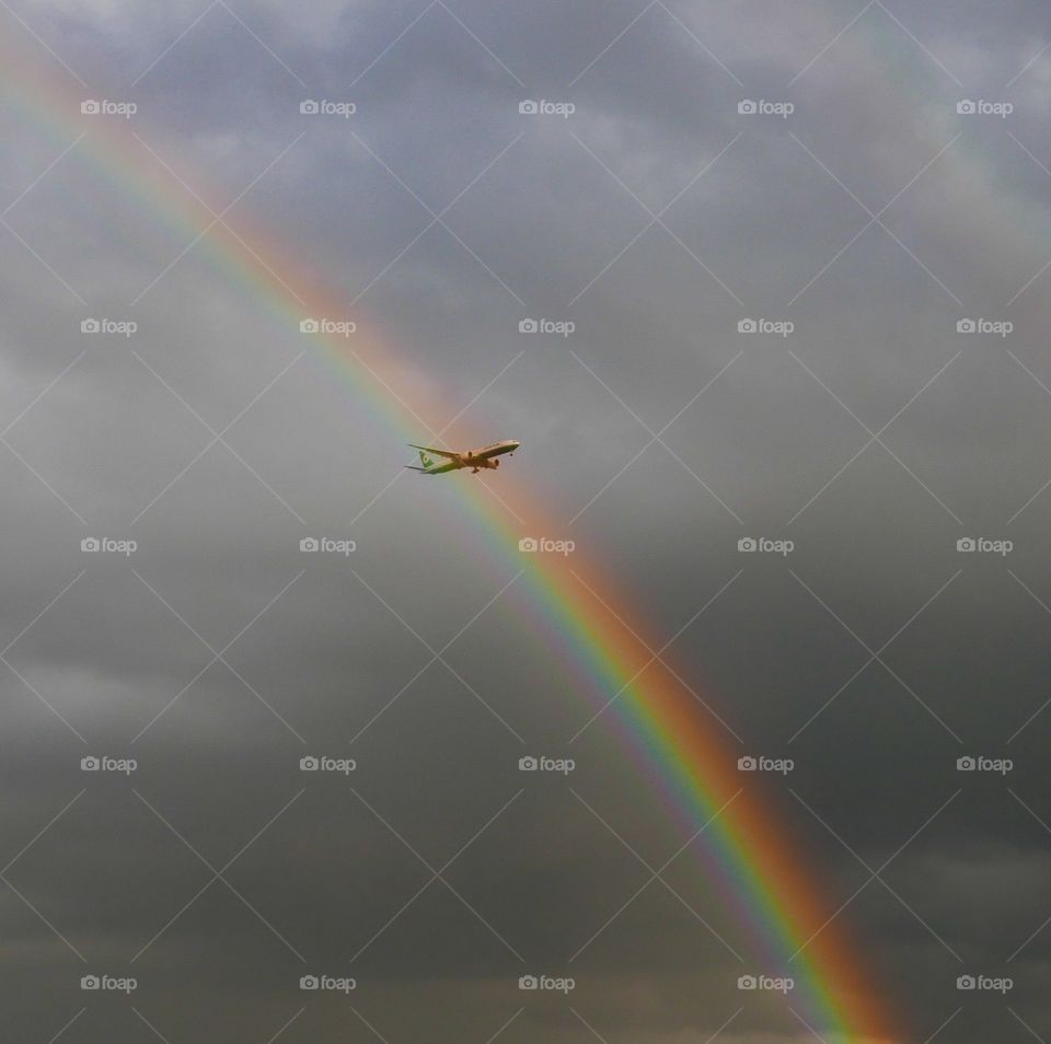 Flying through the rainbow
