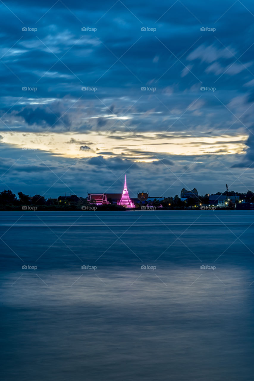 Twilight scene of the famous landmark PraSaMut JeDee pagoda in Thailand