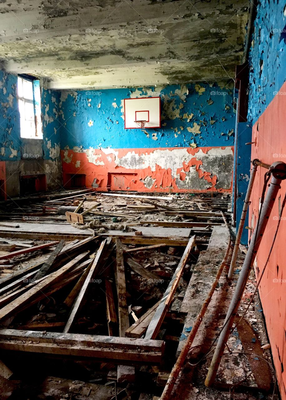 Abandoned school in Russia 