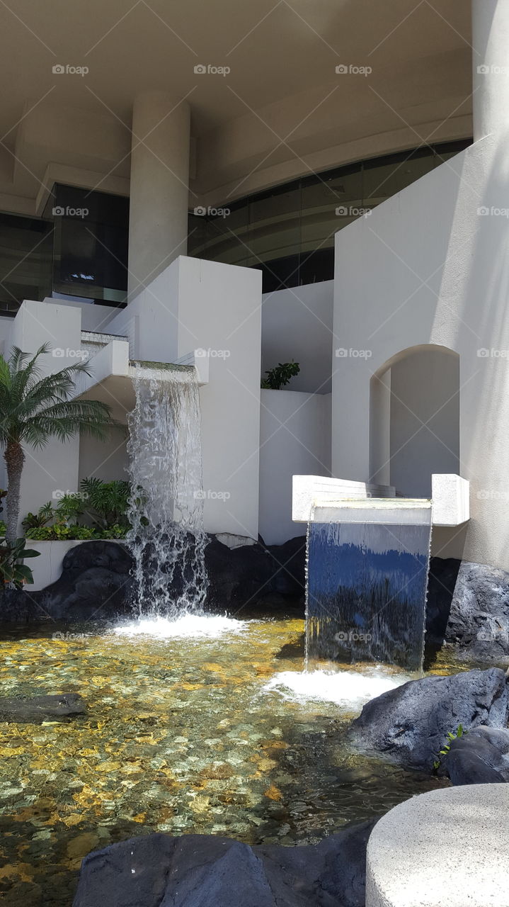 Downtown Honolulu Fountain