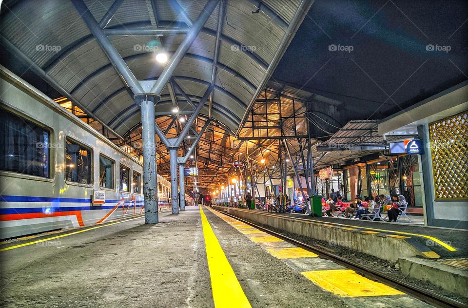 this is the condition of one of the train stations in the city of Yogyakarta and seen several passengers who are waiting for the arrival of the next train