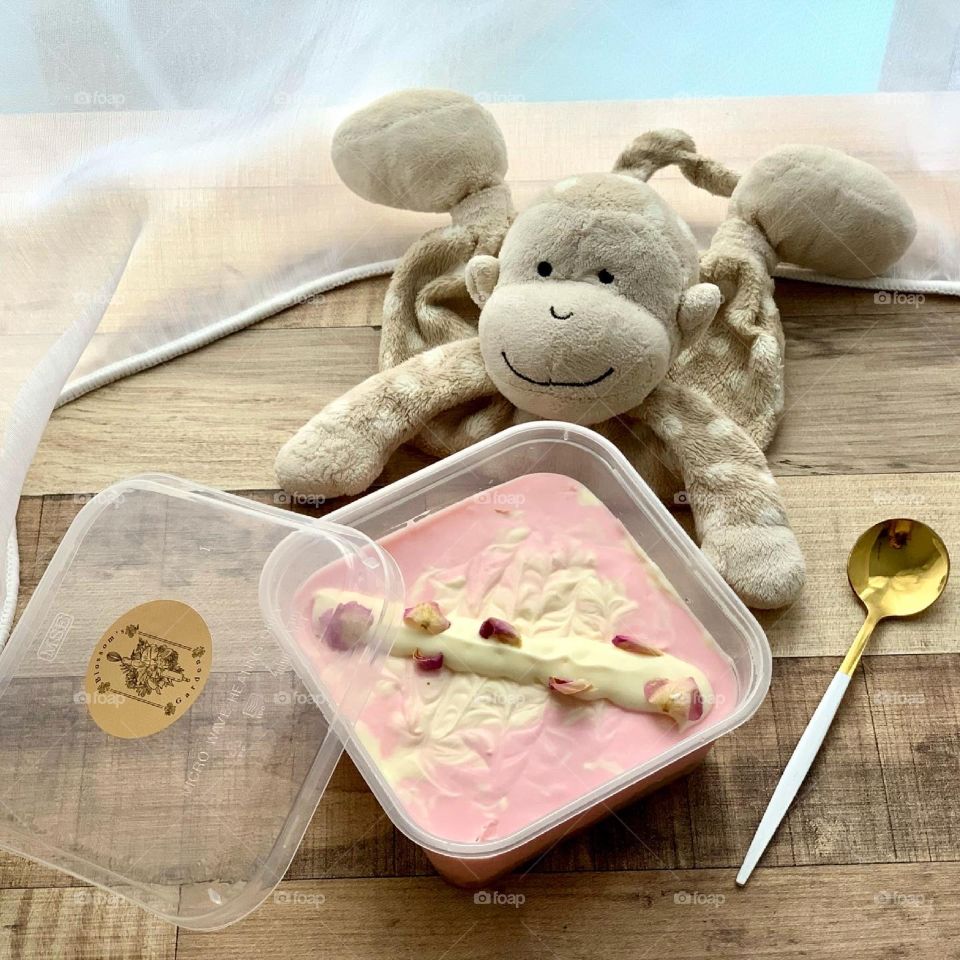 Rose and lemon no baked cheesecake on a sunny hot afternoon 