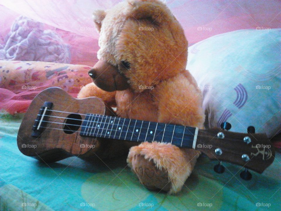 ukulele lessons manila 
0928 701 3683 private tutoring 
kids or adults, beginners to advance