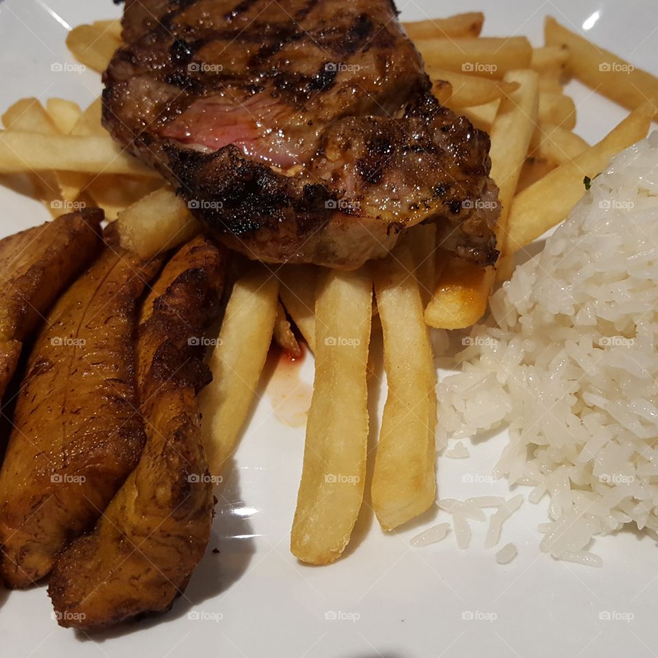 Peruvian steak dinner