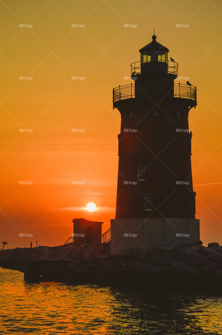 Sunset behind the lighthouse 