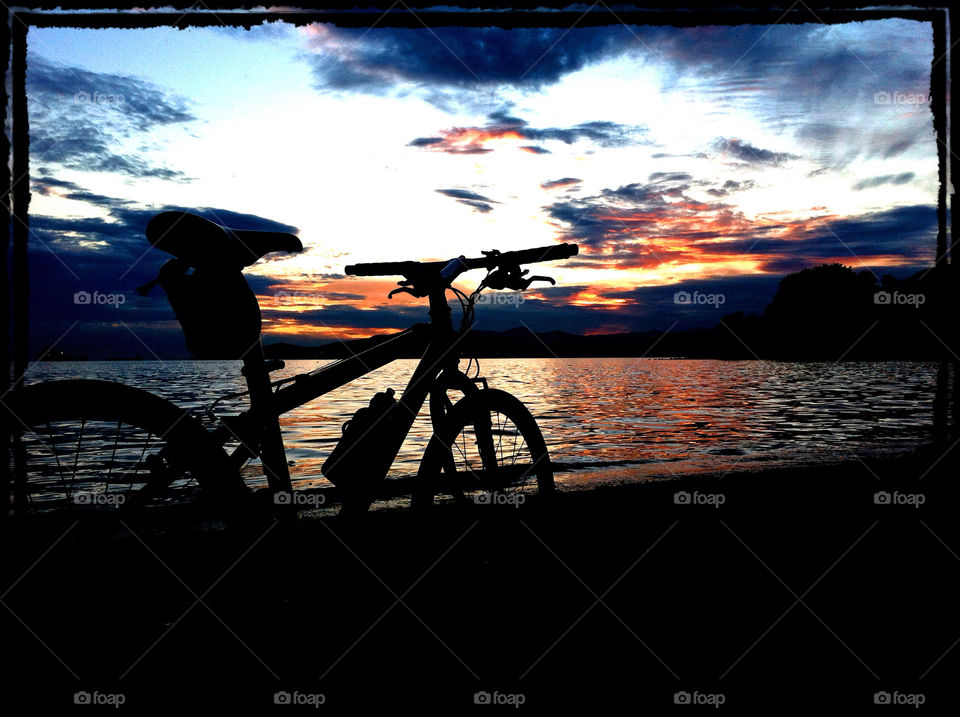 sunset mountain bike vancouver english bay by jays