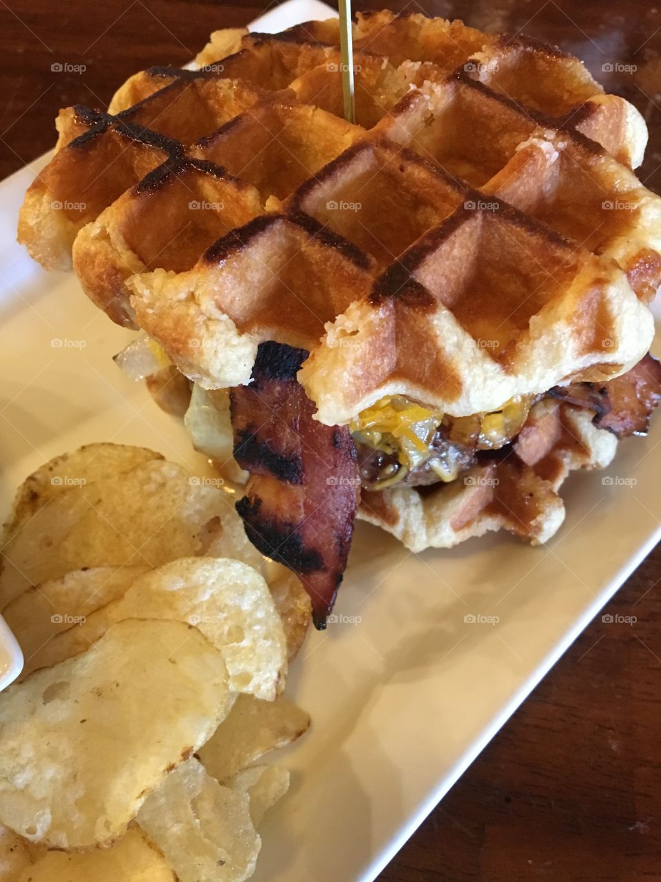 Waffle Sugar Burger 