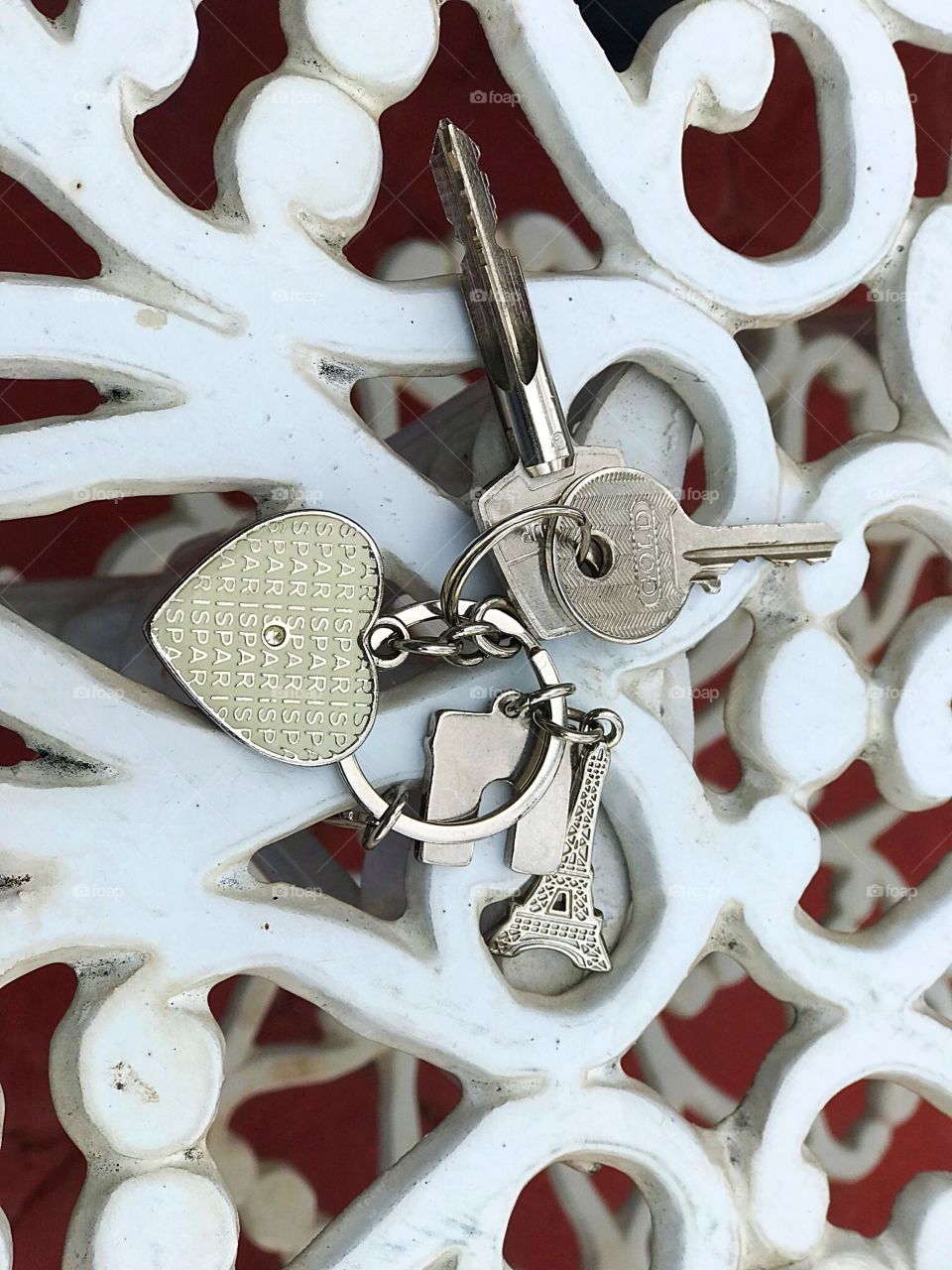 Key ring on iron table