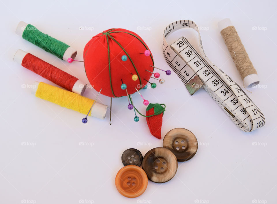 sewing utensils