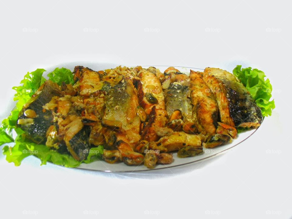 food fish fried salmon with mussels еда рыба жареная сёмга с мидиями