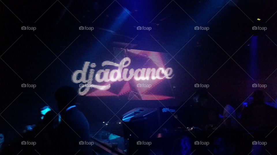 DJ advance