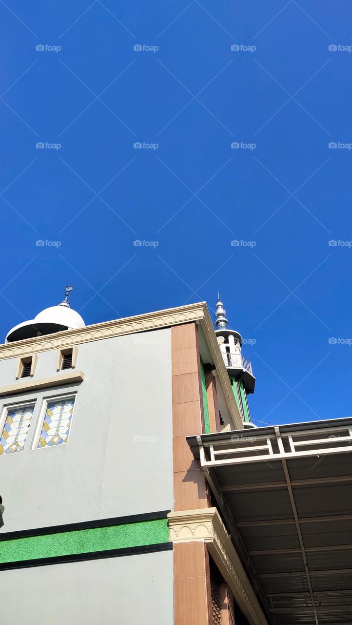 masjid bagian atasnya