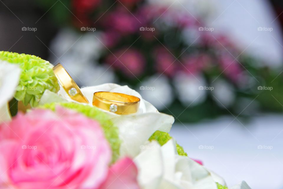 Wedding ring photography exclusive on foap. Perfect for your product advertising. Thank you for donating us to keep provide best picture in foap. Good Luck.