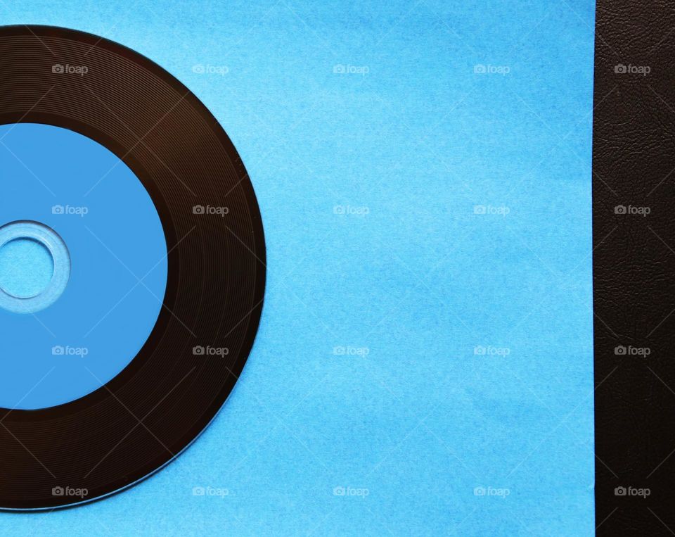 Blue vinyl disc background 