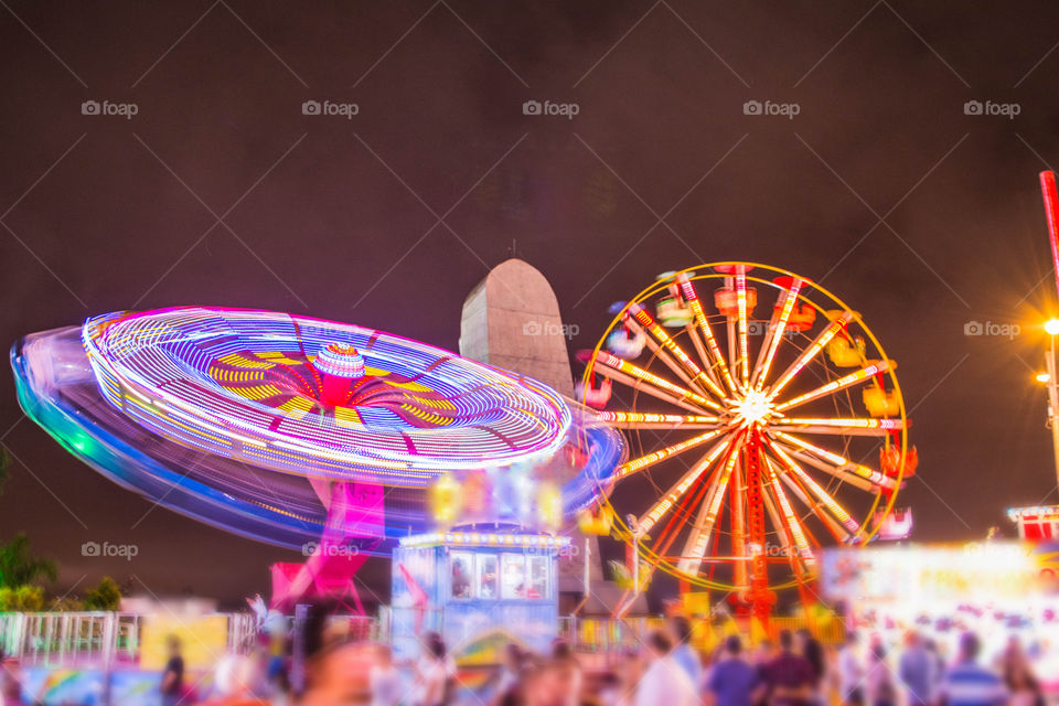 Bright ellipses in amusement park