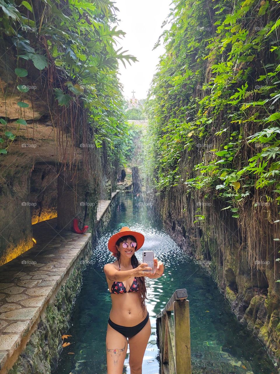 en un cenote mexicano