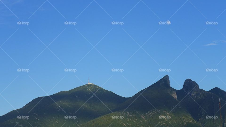 Monterrey's iconic mountain "Cerro de La Silla"