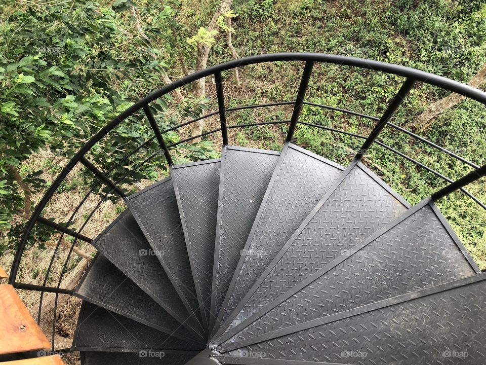 Spiral stairway