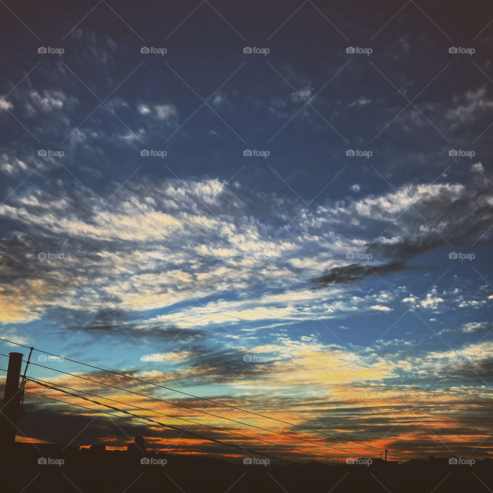 🌄🇺🇸 An extremely beautiful dawn in Bragança Paulista, interior of Brazil. Cheer the nature! / 🇧🇷 Um amanhecer extremamente bonito em Bragança Paulista, interior do Brasil. Viva a natureza!