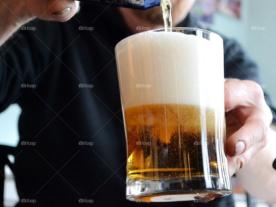 Man drinking beer