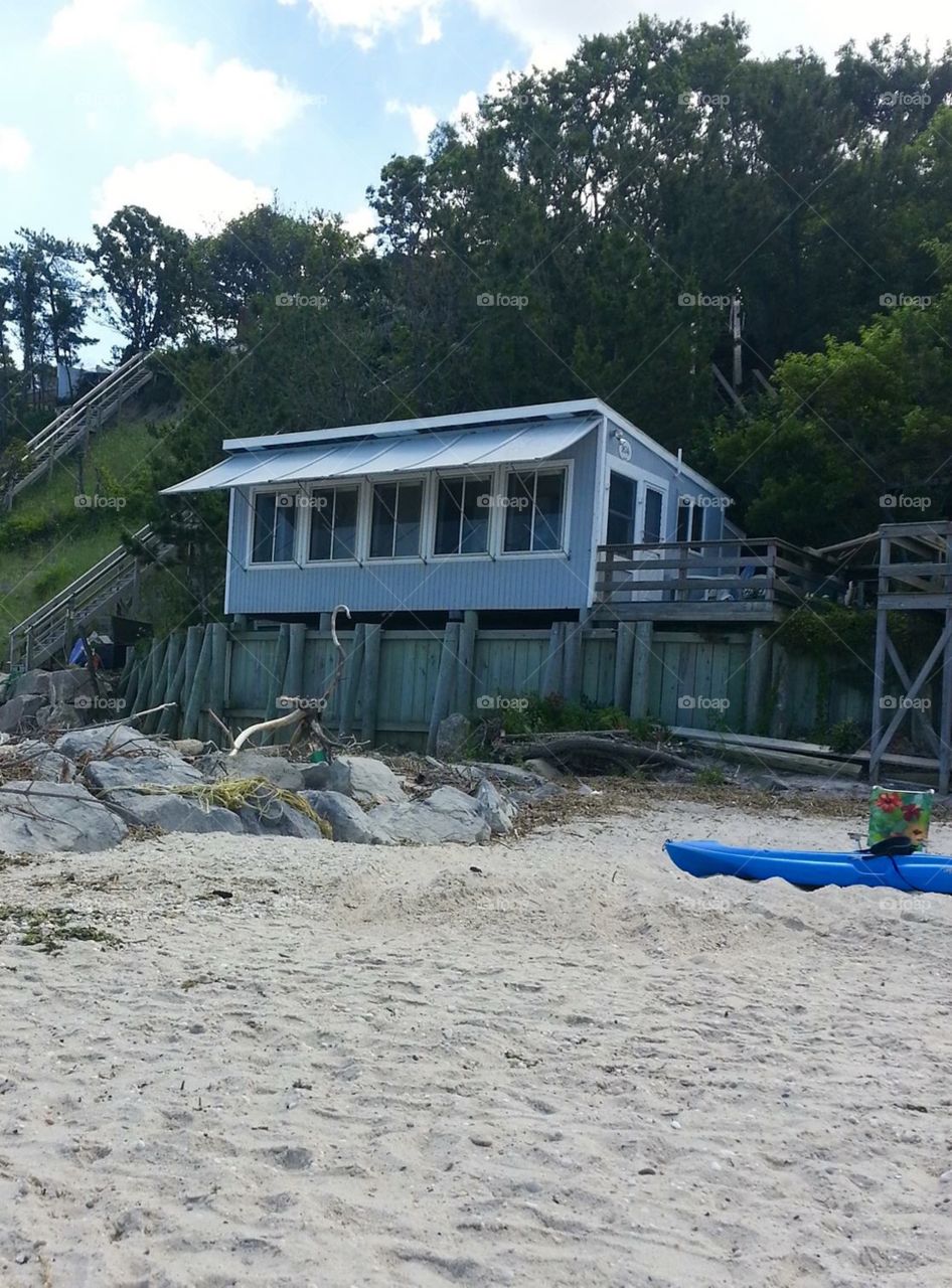 The quintessential beach bungalow 