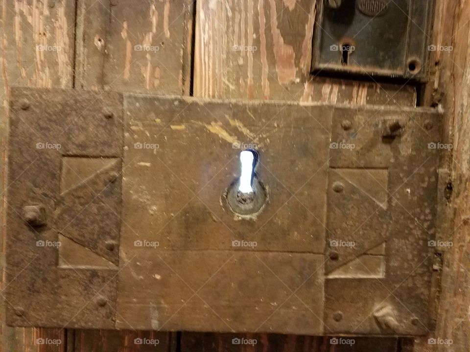 Aiken-Rhett,  Charleston,  SC,  locked door to the past