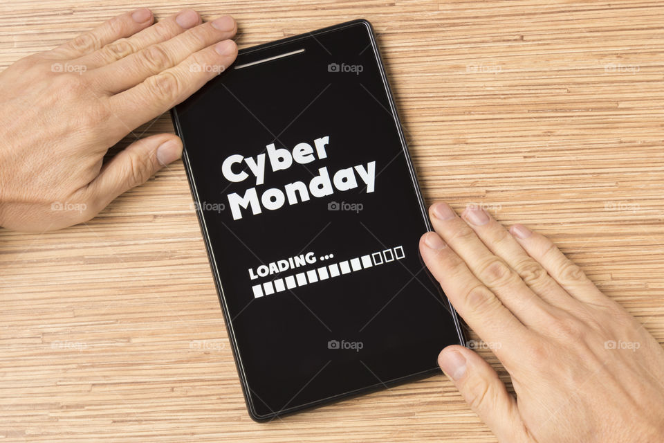 Cyber Monday loading ...