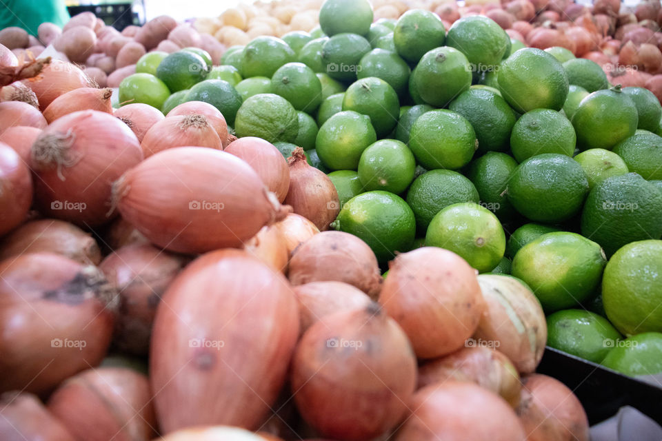 Feira brasileira.