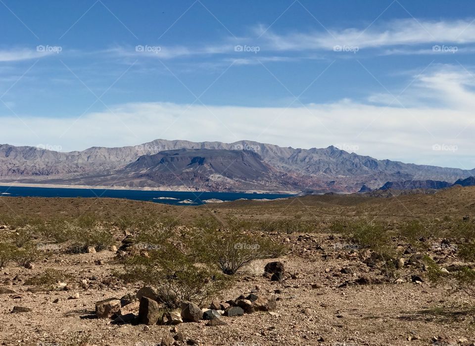 Las Vegas lake.