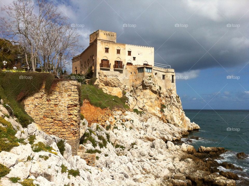 Solanto's castle front the Mediterranean sea