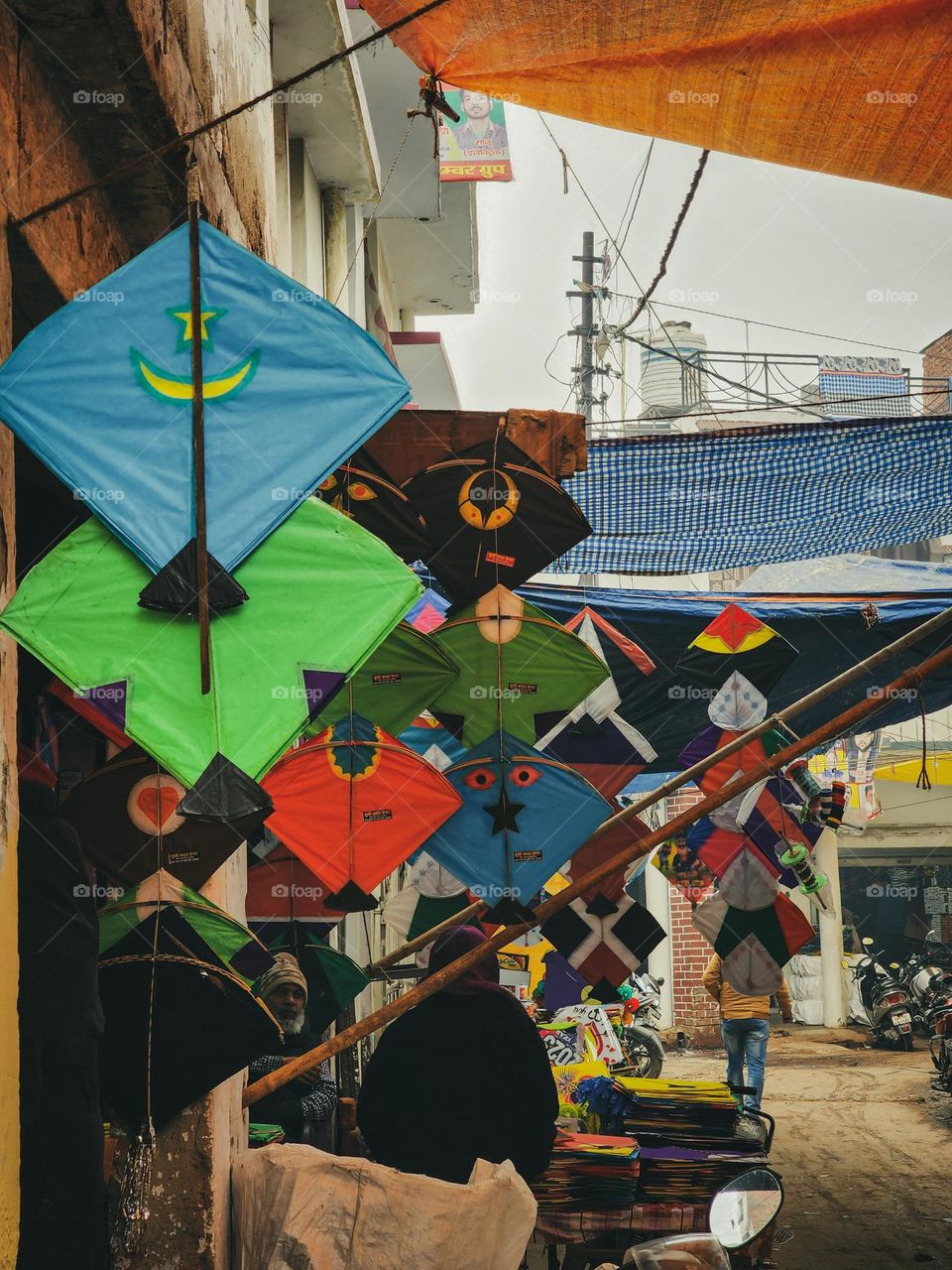 Season of colorful kites in india makarsankranti is celebrated in Uttarpradesh state people's fly kites on this day