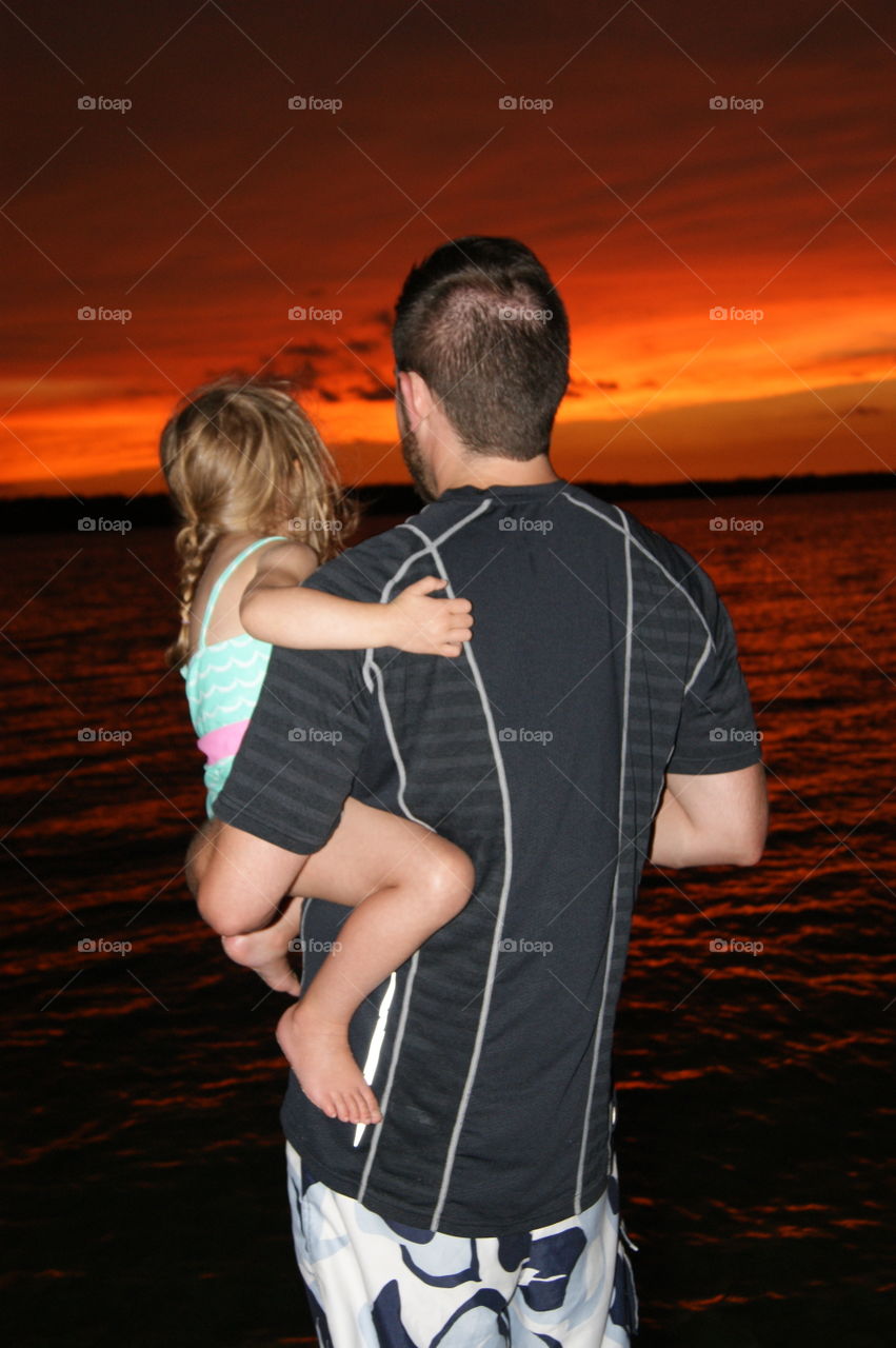 Daddy daughter sunset 