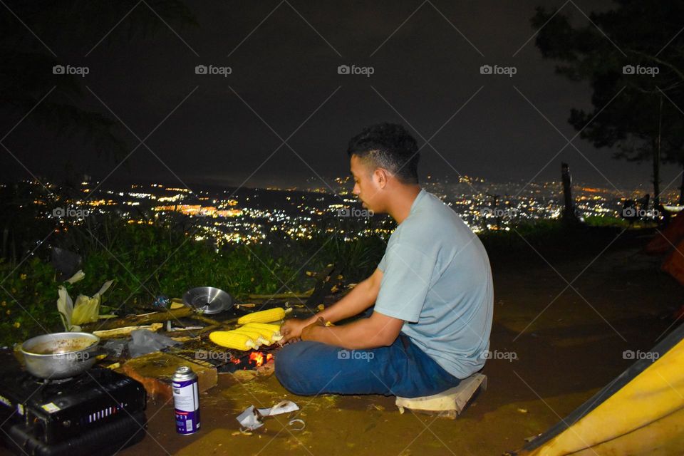 Camping on Puncak Bogor and enjoying views of the city of Bogor at night