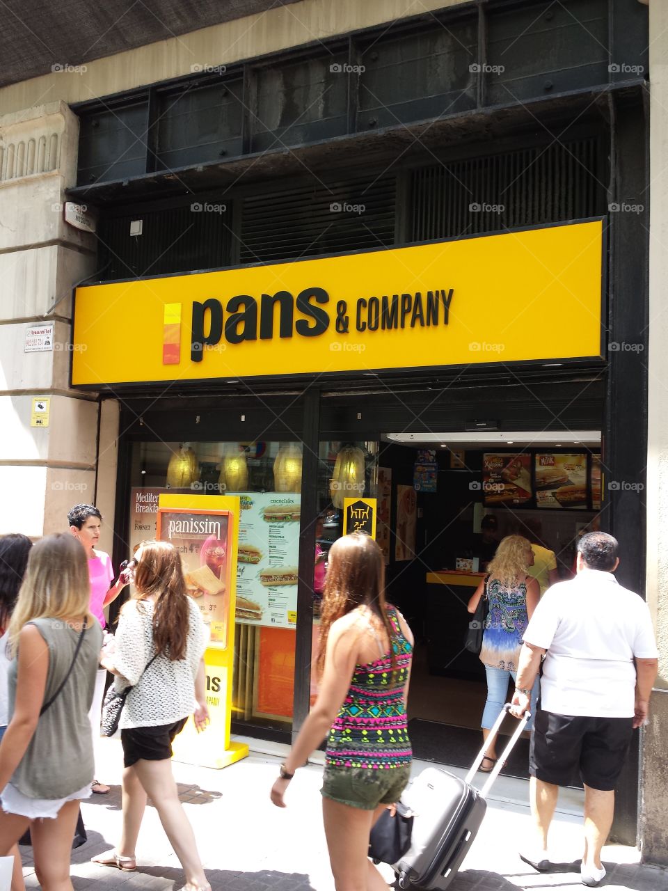 Pans & company