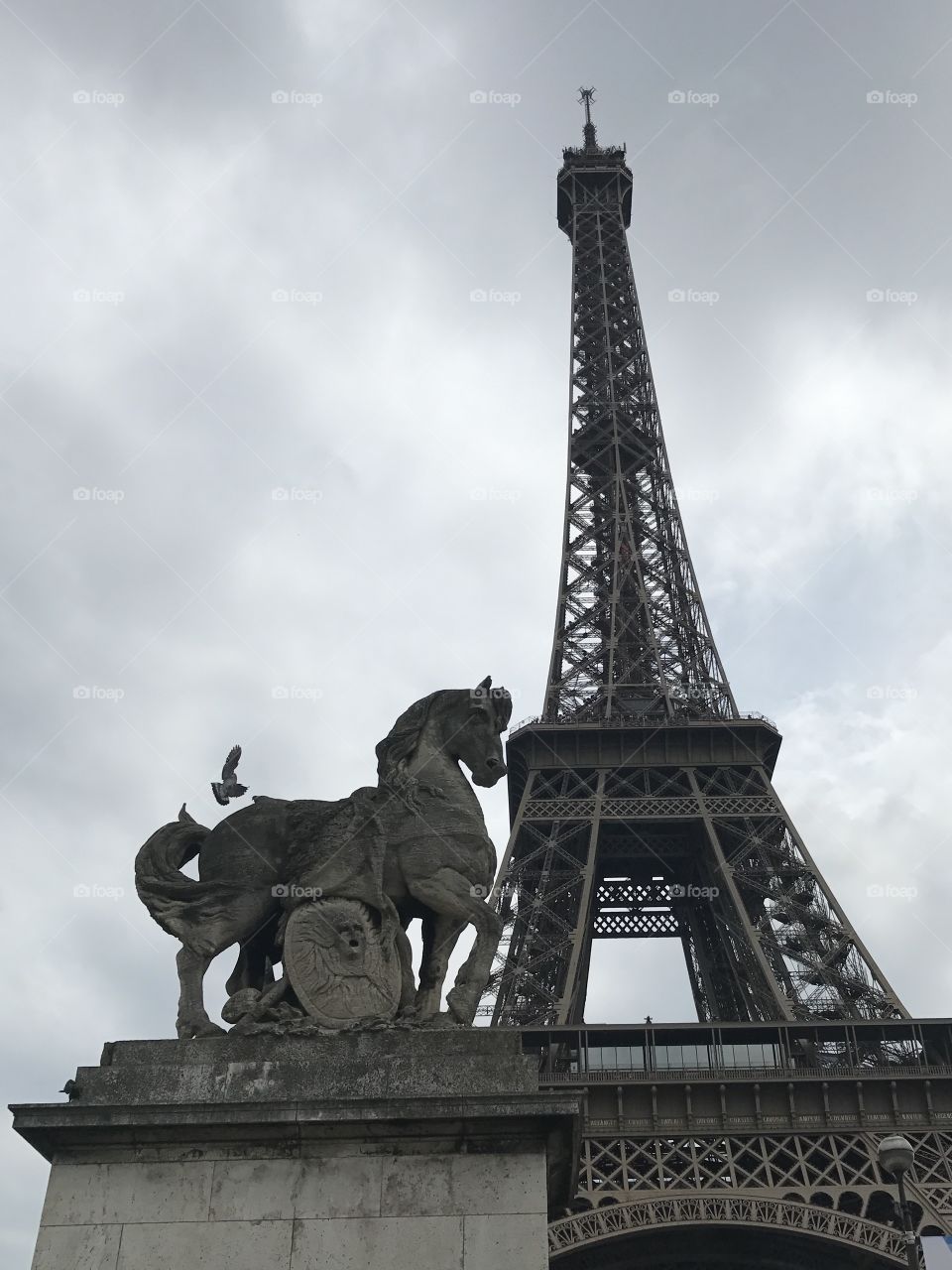 Paris horse sculpture 