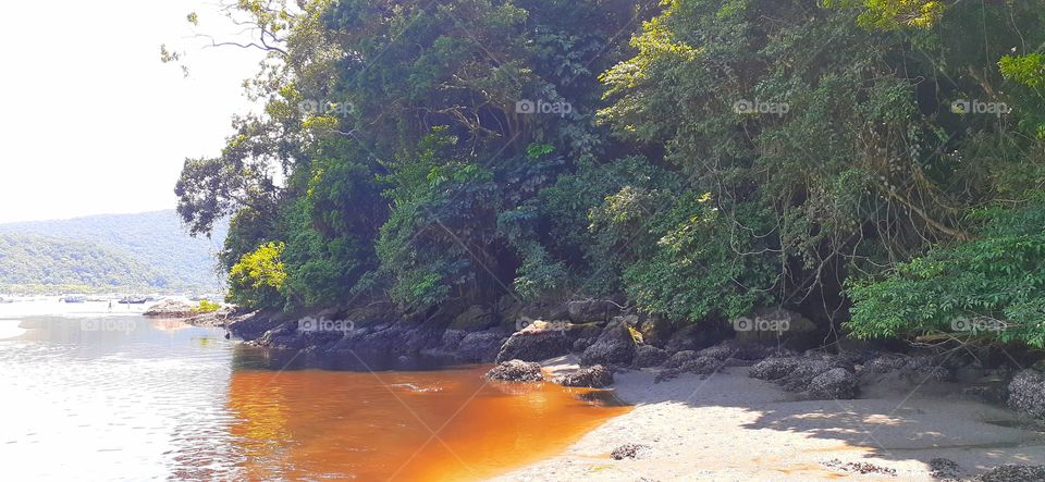 Perequê beach in the Guarujá city