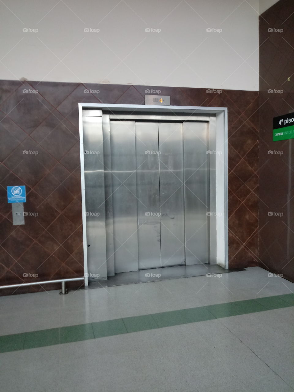 ascensor- elevador