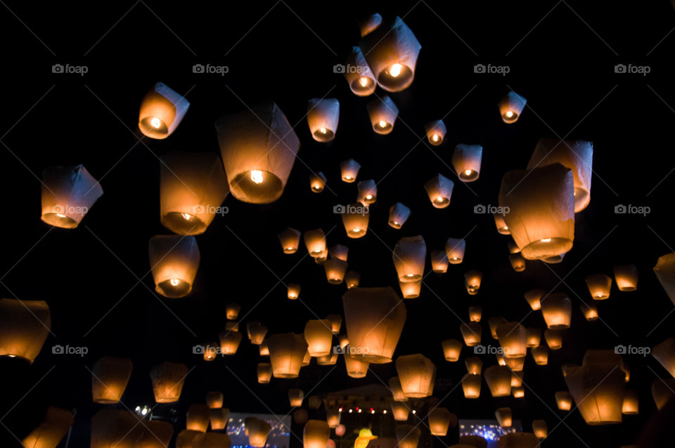 sky lantern