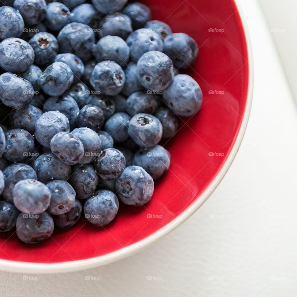 Bowl of blueberries . Random test shot
