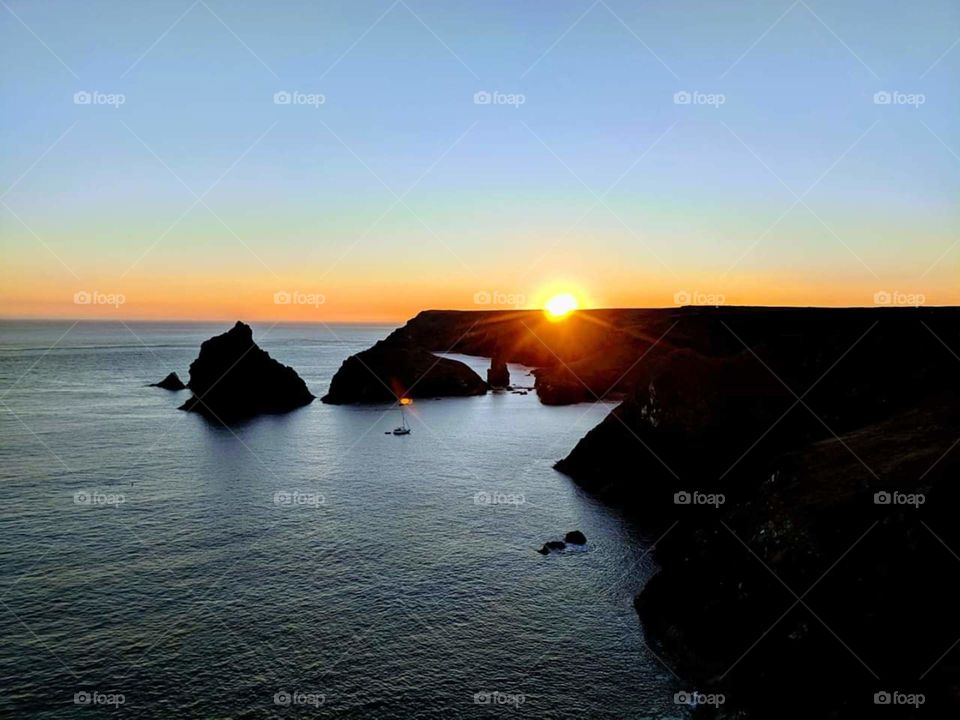 Kynance Cove (the place I was named after) blessed me with a beautiful sunset whilst I had a picnic on the cliffs.
