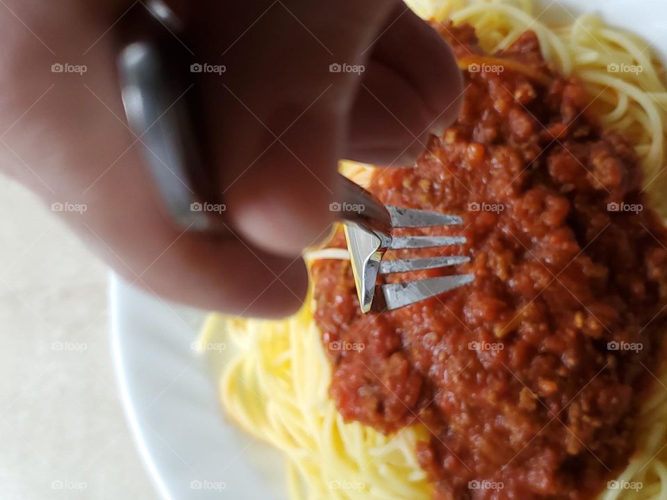 Digging in to some bolognese!