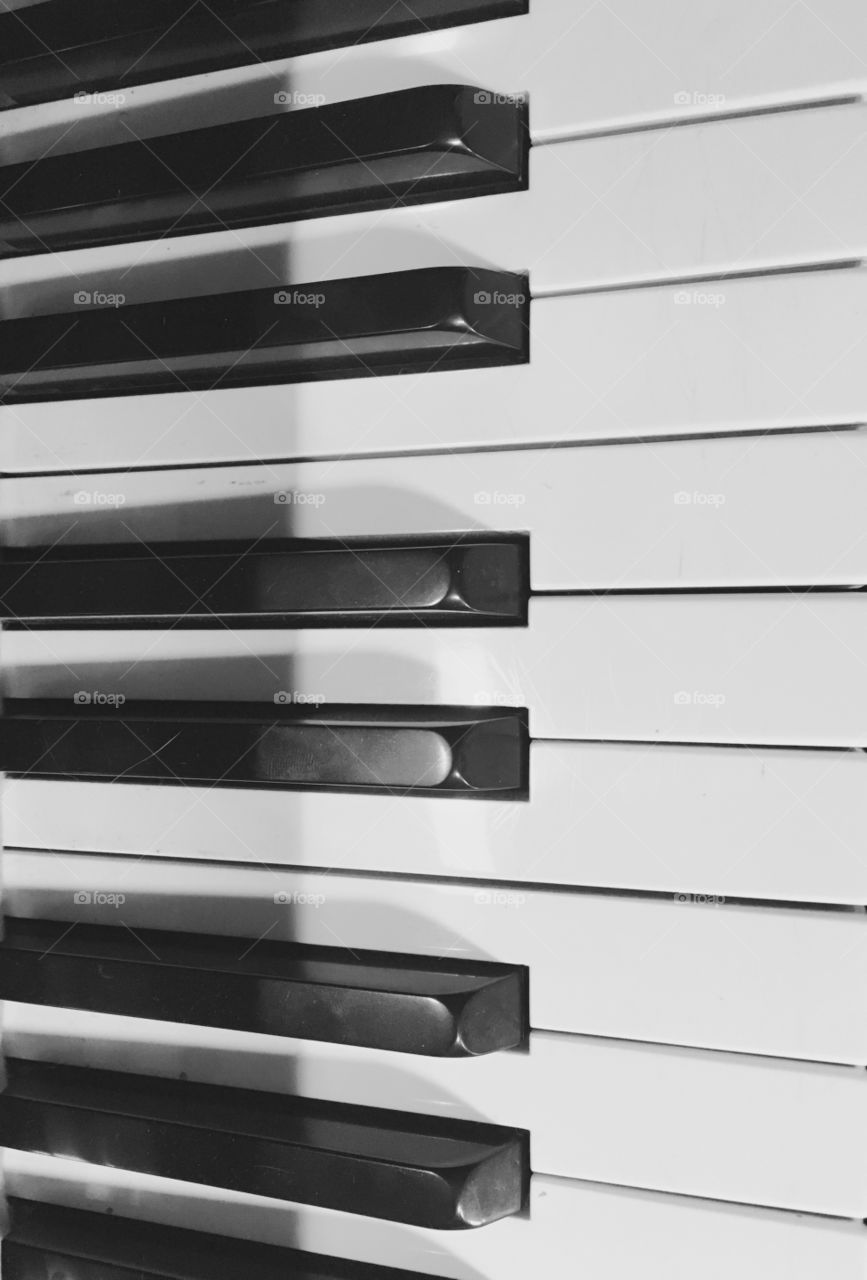 Sideways piano