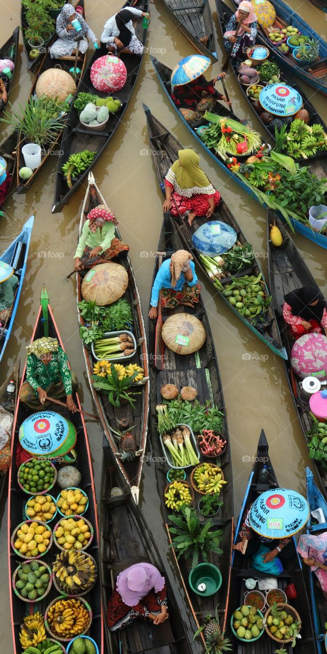 Lok bsintan floating market at Banjarmasin, Indonesia.