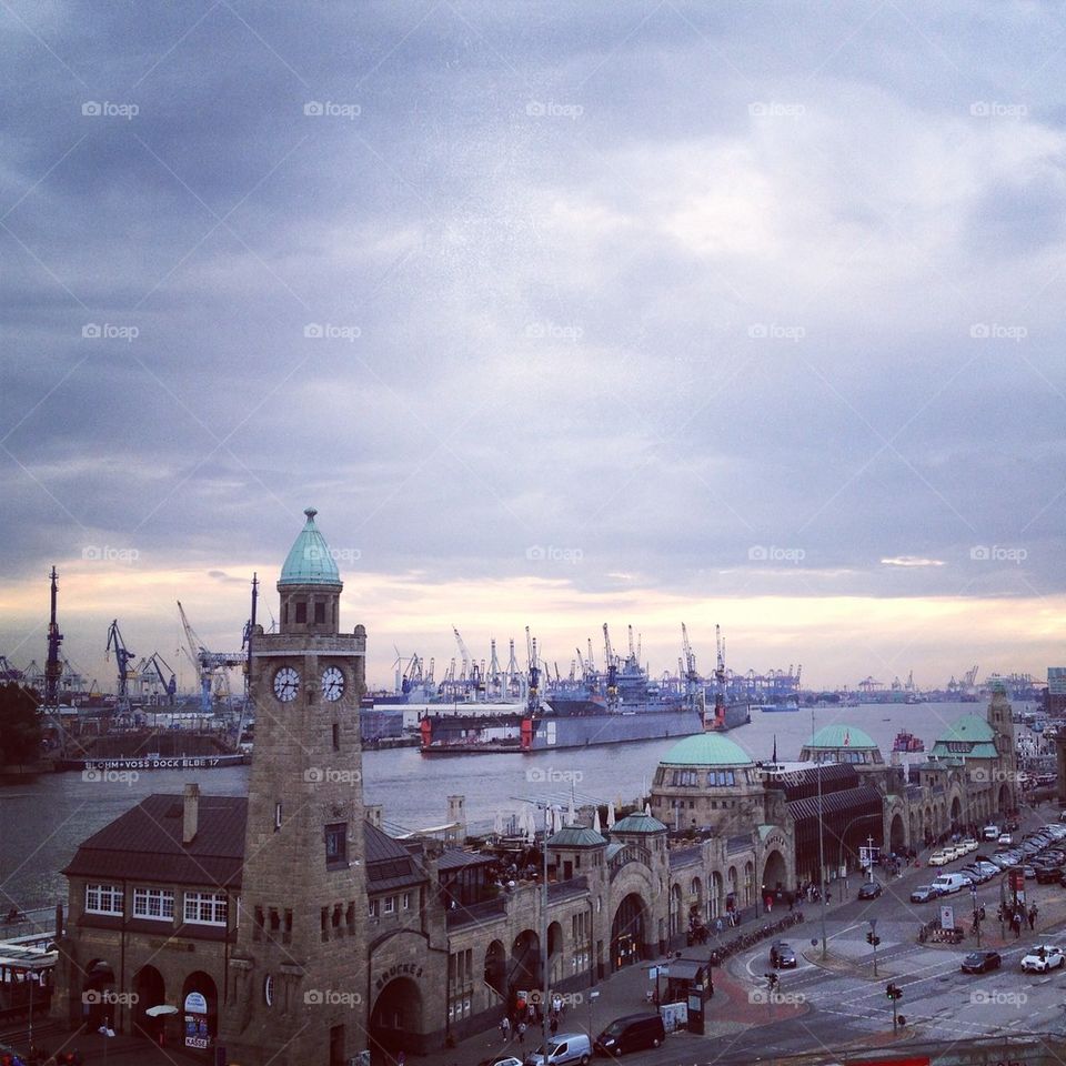 Hamburg, Landebrücke